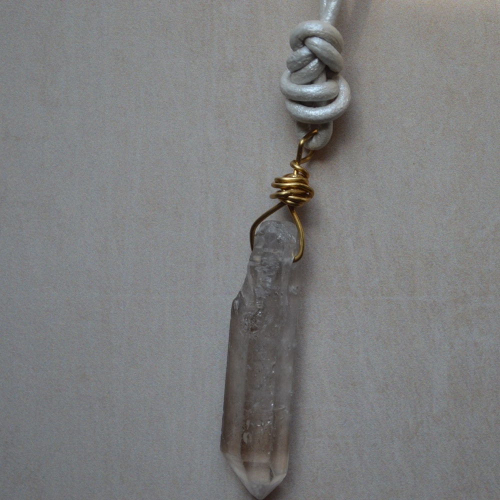 Clear Quartz Leather Necklace - Picture 6 of 7